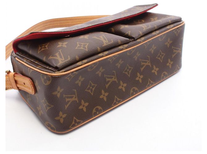 Sac à épaule Louis Vuitton Vivacite MM Monogram - vue 9