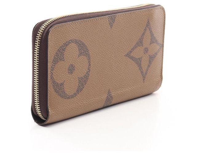 Cartera Zippy Louis Vuitton en Brown - vista 2