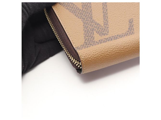 Cartera Zippy Louis Vuitton en Brown - vista 7