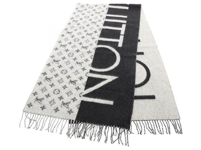 Louis Vuitton Echarpe LV Split Scarf - view 2