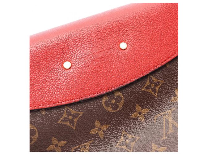 Borsa a tracolla Louis Vuitton Saint Placido Monogram Cerise - vista 11
