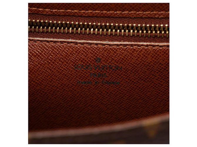 Borsa a tracolla Louis Vuitton Saint Cloud GM - vista 4