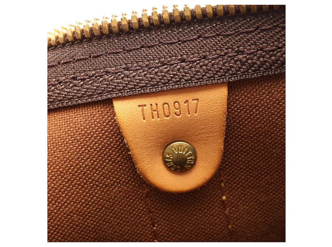 Louis Vuitton Keepall Bandoulière 55 Boston Bag - vista 5