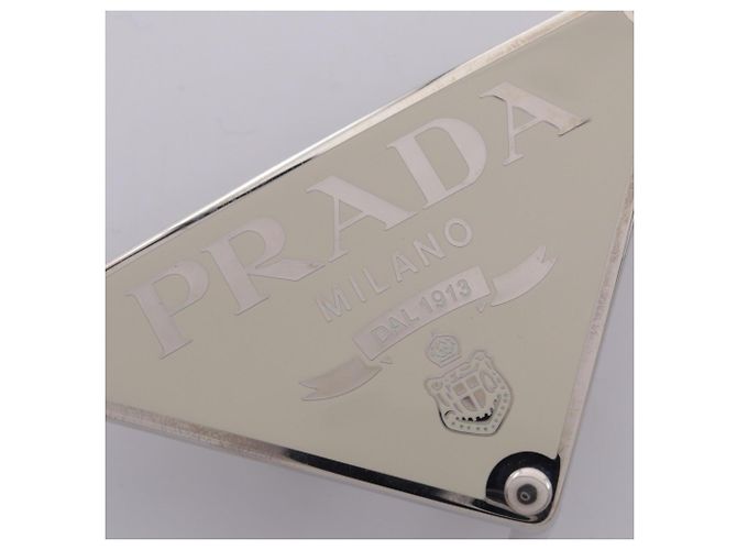 Prada Triangle Logo Gürtelschnallen-Accessoire - Ansicht 3