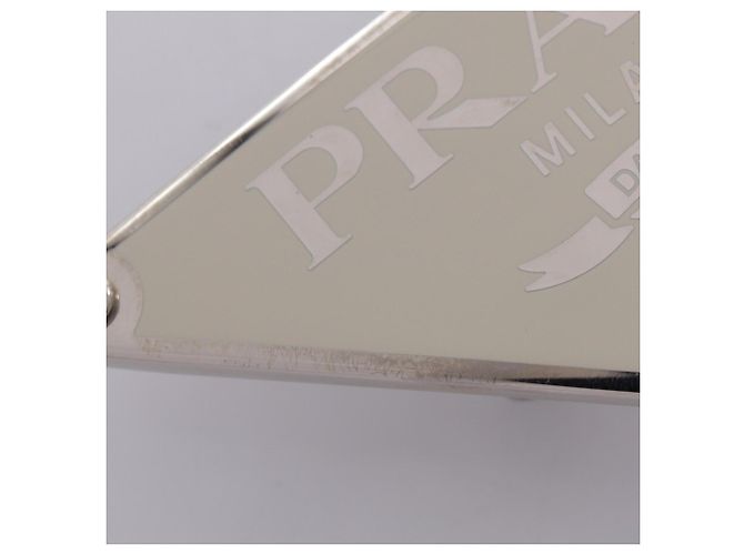 Prada Triangle Logo Gürtelschnallen-Accessoire - Ansicht 5