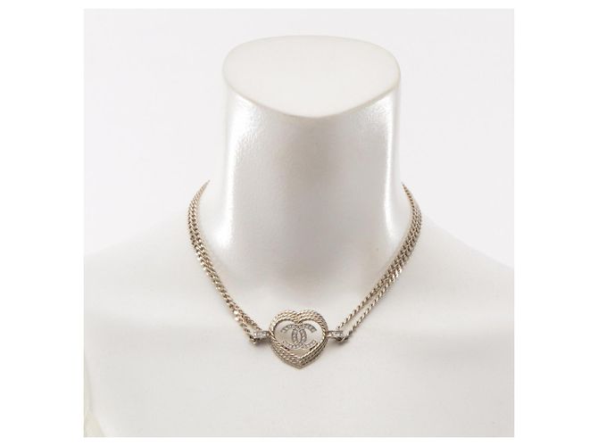 Colar Choker Chanel B24P Coco Mark Heart - vista 6