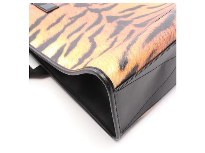 Burberry 2-Way Tote Bag mit Tiger-Print - Ansicht 6