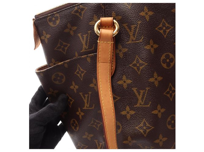 Louis Vuitton Totally PM Tote Bag - view 7