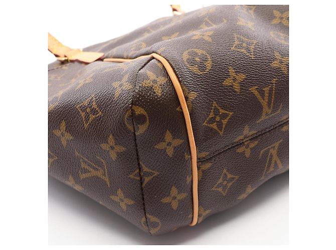 Louis Vuitton Totally PM Tote Bag - view 6