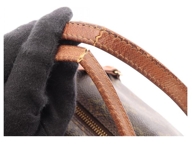 Bolsa de mão Louis Vuitton Papillon 26 - vista 6