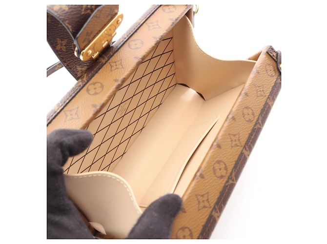 Borsa a tracolla Louis Vuitton Petite Malle - vista 3
