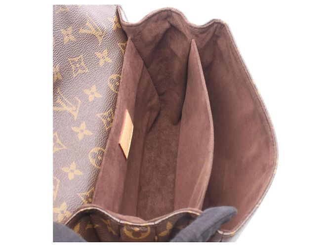 Borsa Louis Vuitton Pochette Metis MM - vista 3