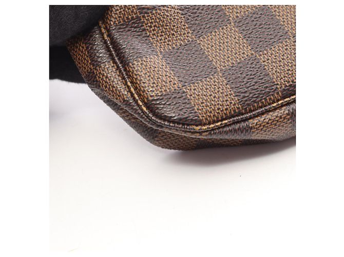 Louis Vuitton Pochette Accessoires Damier Ebene Handbag - vista 7