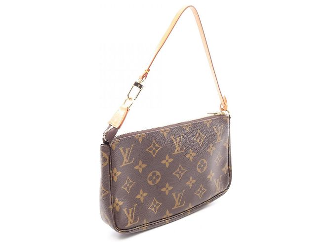 Bolso Louis Vuitton Pochette Accessoires - vista 2