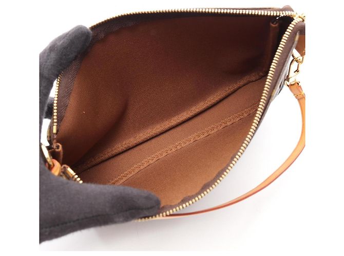 Bolso Louis Vuitton Pochette Accessoires - vista 3