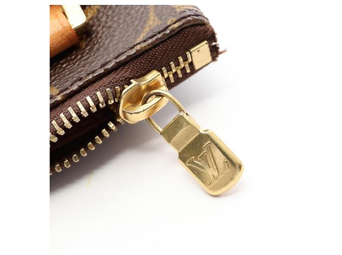 Louis Vuitton Pochette Bosphore Shoulder Bag - view 9