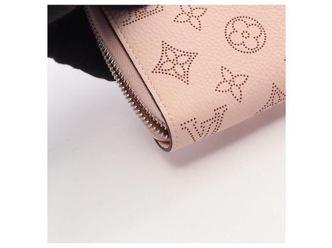 Zippy Cartera larga Louis Vuitton de piel Mahina rosa - vista 5