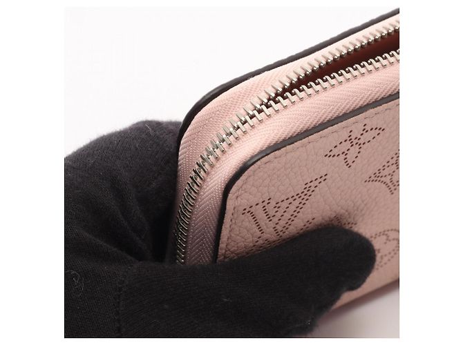 Zippy Cartera larga Louis Vuitton de piel Mahina rosa - vista 7