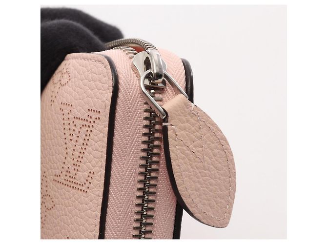 Zippy Cartera larga Louis Vuitton de piel Mahina rosa - vista 8