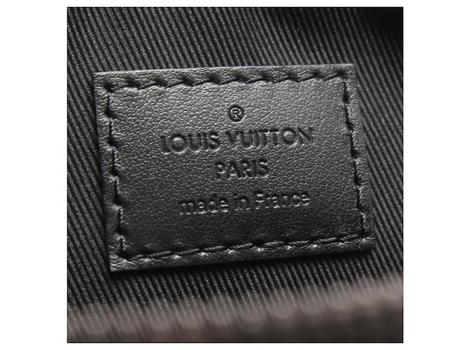 Bolsa de Ombro Louis Vuitton Trio Messenger Monogram Eclipse - vista 4