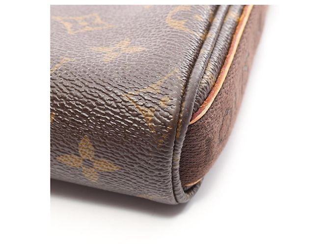 Borsa a tracolla Louis Vuitton Trotteur Bobour - vista 8
