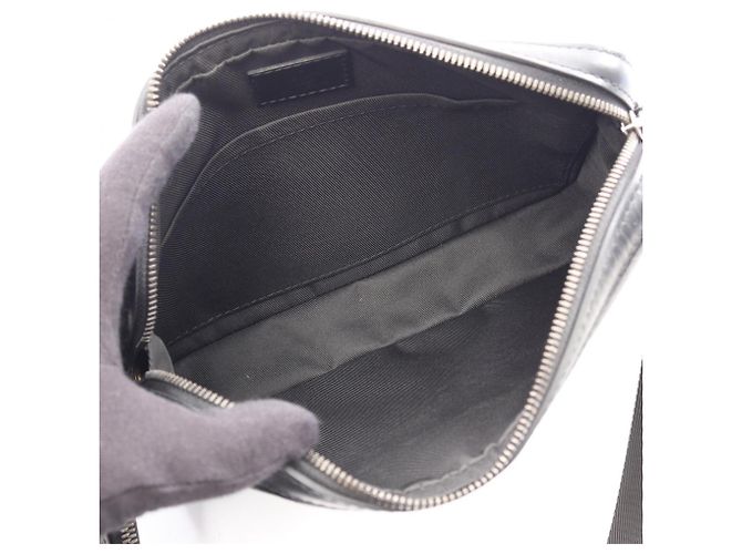 Borsa a tracolla Louis Vuitton Trio Messenger - vista 3