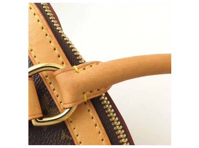 Sac à main Louis Vuitton Monogram Tivoli PM - vue 29