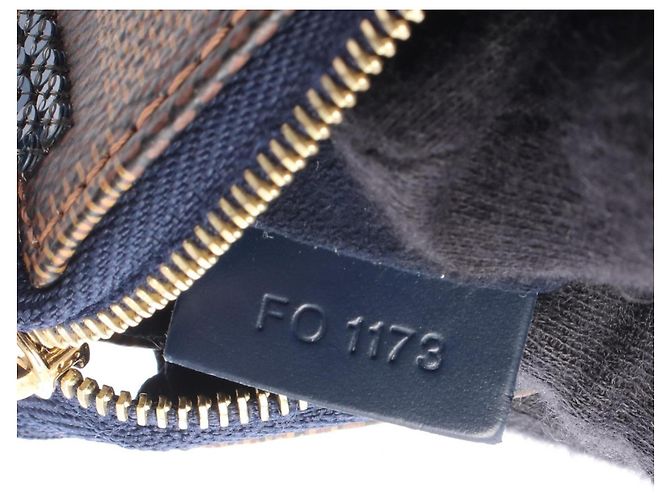 Louis Vuitton Mini Pochette Accessoires - Ansicht 5