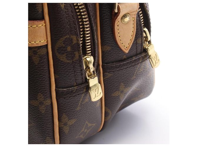 Louis Vuitton Reporter PM Shoulder Bag - vista 11