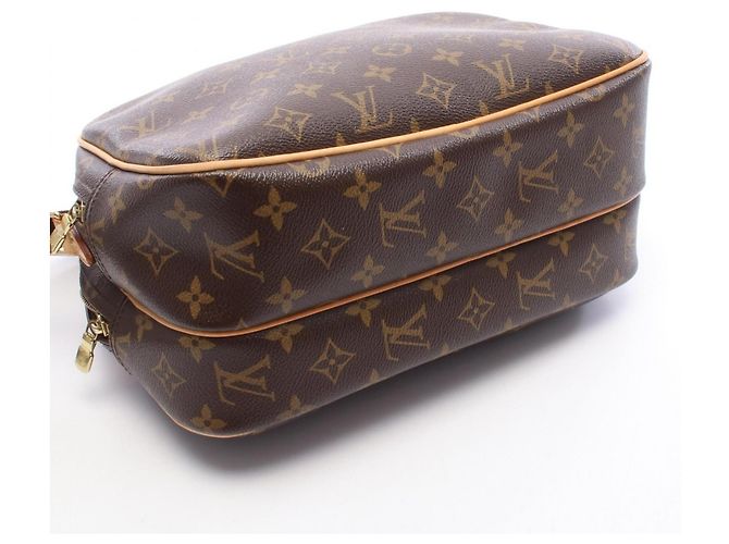 Louis Vuitton Reporter PM Shoulder Bag - vista 8