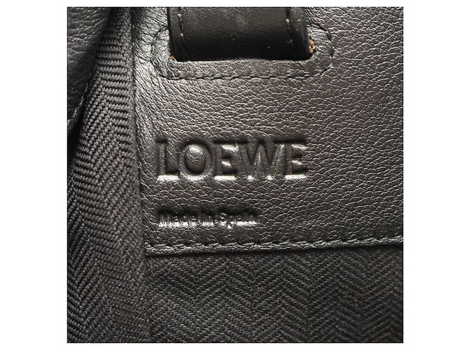 Bolsa de mão em couro 2-Way Loewe Hammock Medium em Preto - vista 4