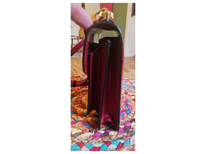 mala Louis Vuitton Monceau BB Vernis Vermelha - vista 5