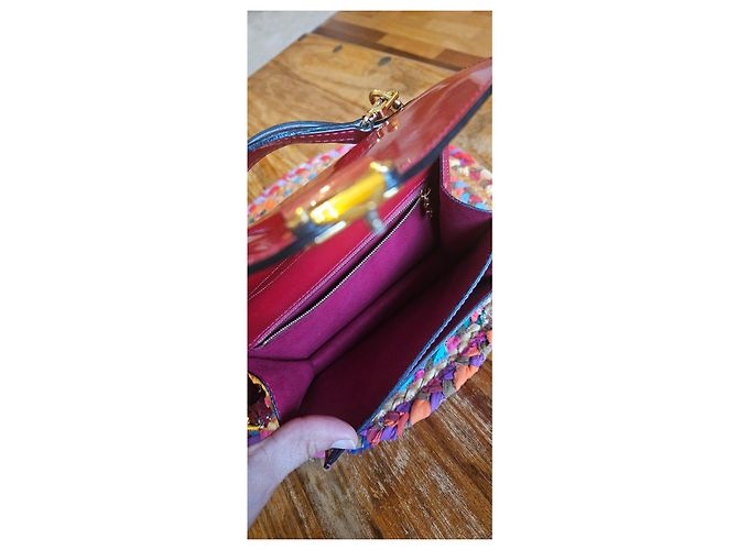 mala Louis Vuitton Monceau BB Vernis Vermelha - vista 8