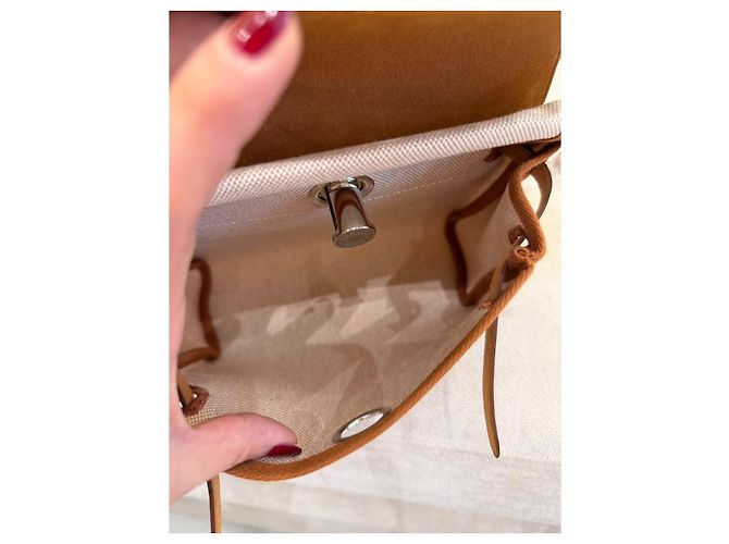 Hermès Herbag 20 Mini Bolso de Lona y Cuero Marrón - vista 13