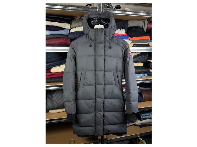 Abrigo Canada Goose Alliston Plegable Mujer Gris 5077L MSRP $1,050 Talla XS - vista 2