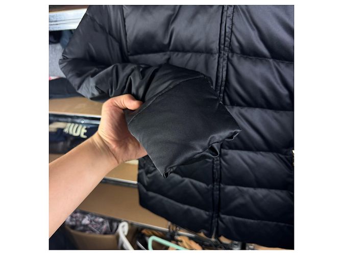 Giacca puffer con cappuccio Moncler nera da donna Taglia 2 / M - vista 9