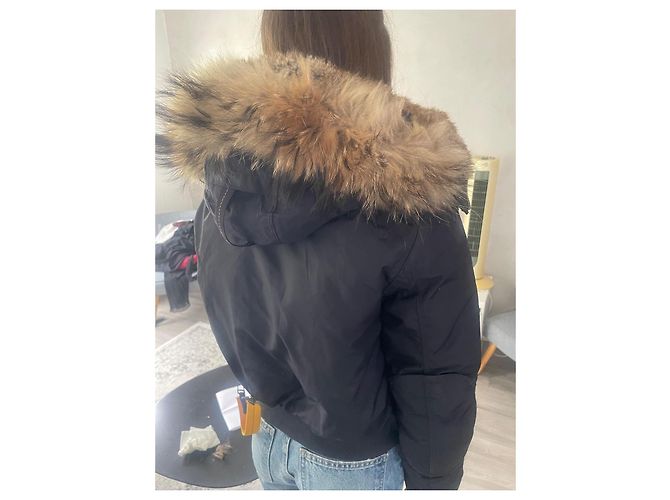 Parajumpers Schwarze Bomberjacke mit Pelzkapuze - Ansicht 16