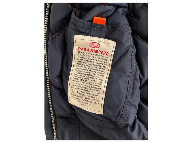 Parajumpers Schwarze Bomberjacke mit Pelzkapuze - Ansicht 4