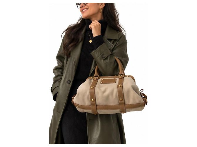 Sac à main Louis Vuitton Suhali Le Fabuleux Monogram Canvas - vue 3