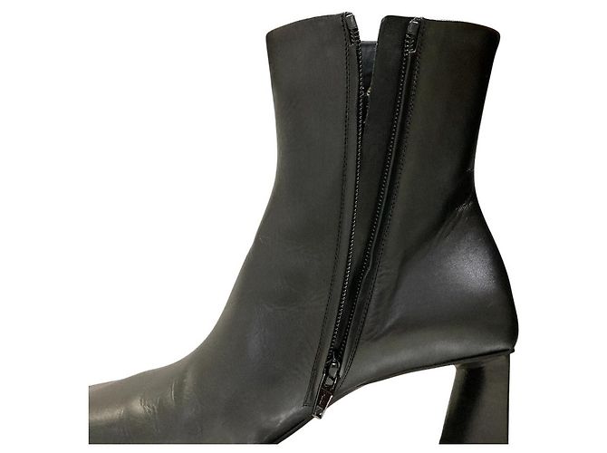 Balenciaga Moon Bootie Stiefeletten - Ansicht 9
