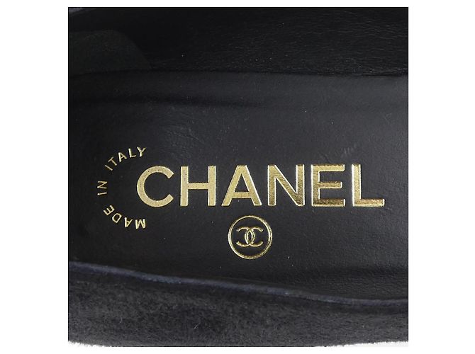 Ballerine Chanel in camoscio, pelle di capretto, velluto e vernice - vista 7