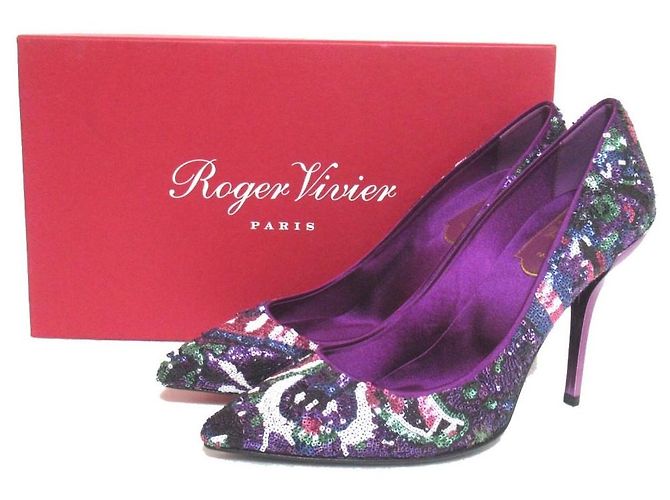 Décolleté a punta con paillettes Roger Vivier - vista 11