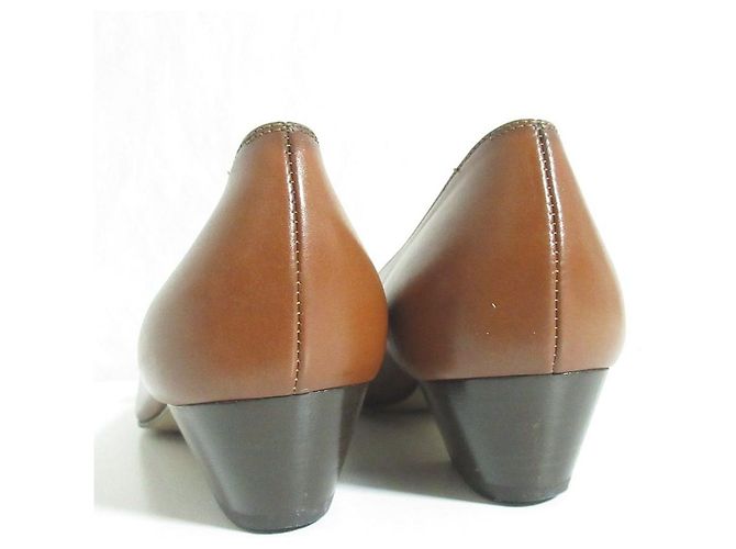 Salvatore Ferragamo Vara Lederpumps - Ansicht 3