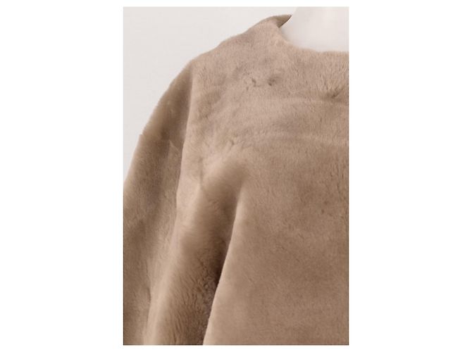 Totême Abrigo de shearling beige - vista 6