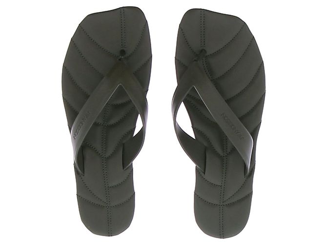 JW Anderson Chanclas Leaf de cuero verde - vista 4