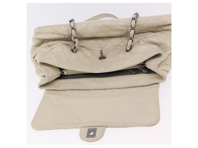 Borsa a tracolla CHANEL Chain Matelasse in pelle d'agnello Ivory Silver CC - vista 10