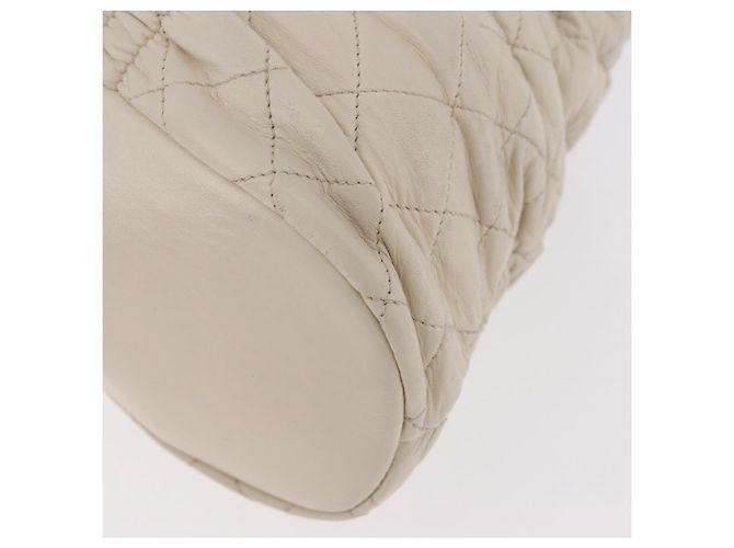Borsa a tracolla CHANEL Chain Matelasse in pelle d'agnello Ivory Silver CC - vista 17