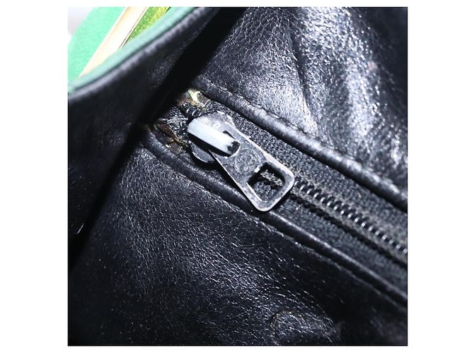 Borsa a tracolla CHANEL Matelasse con catena in pelle d'agnello verde e CC dorato - vista 24