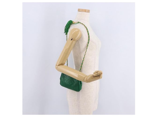 Borsa a tracolla CHANEL Matelasse con catena in pelle d'agnello verde e CC dorato - vista 26