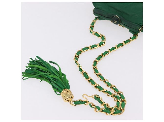 Borsa a tracolla CHANEL Matelasse con catena in pelle d'agnello verde e CC dorato - vista 8